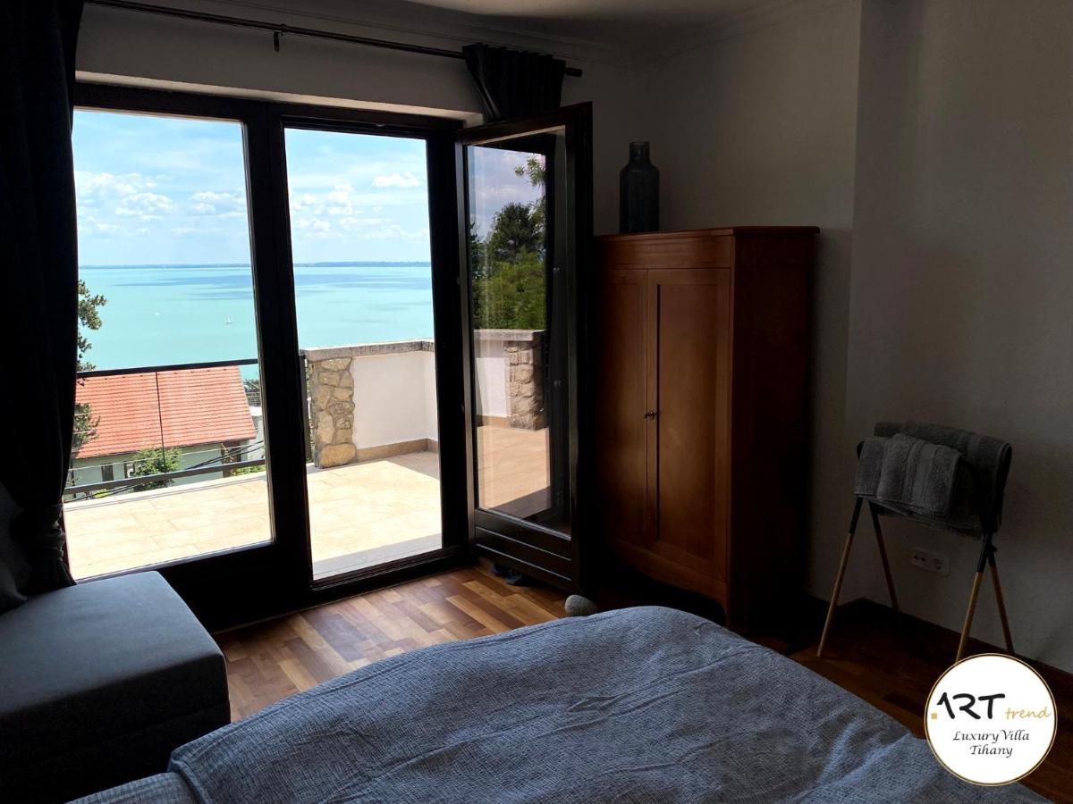 Arttrend Luxury Villa Тихань Екстер'єр фото